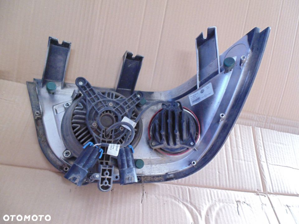 Lampa led 1KE996600-06 JOHN DEERE 6215R 2017r - 6