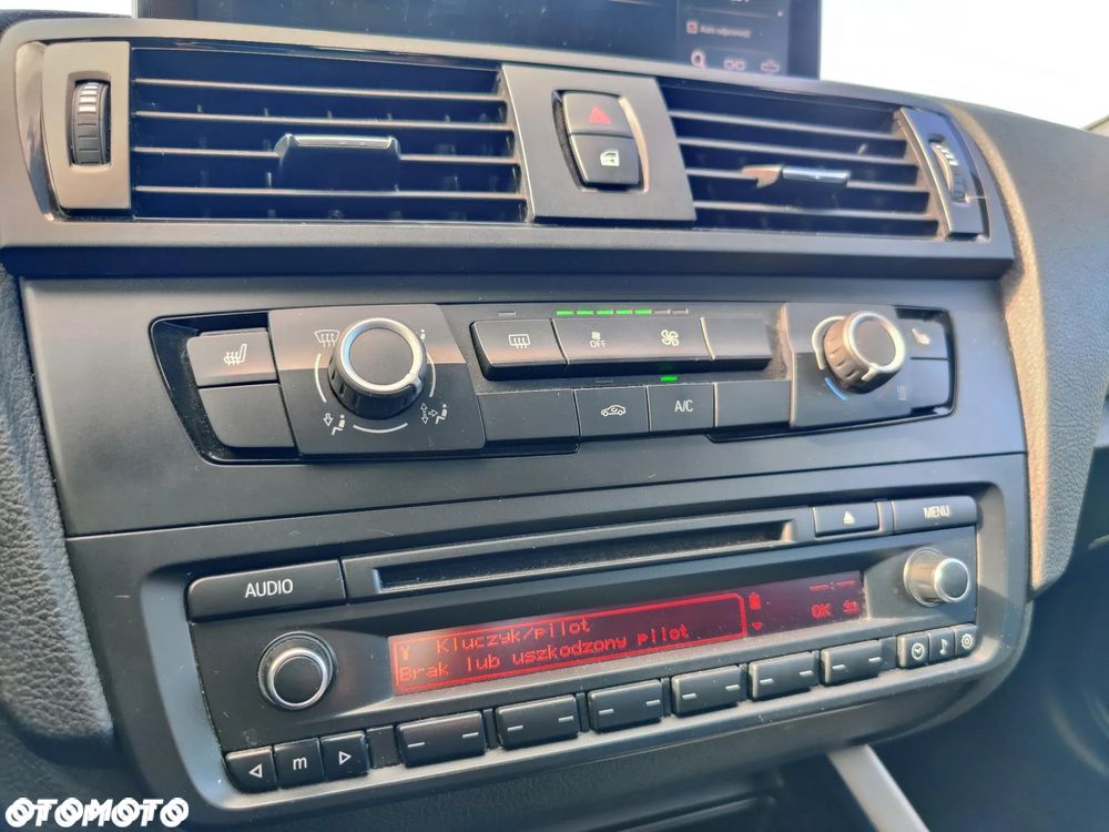 BMW Seria 1 116i - 15