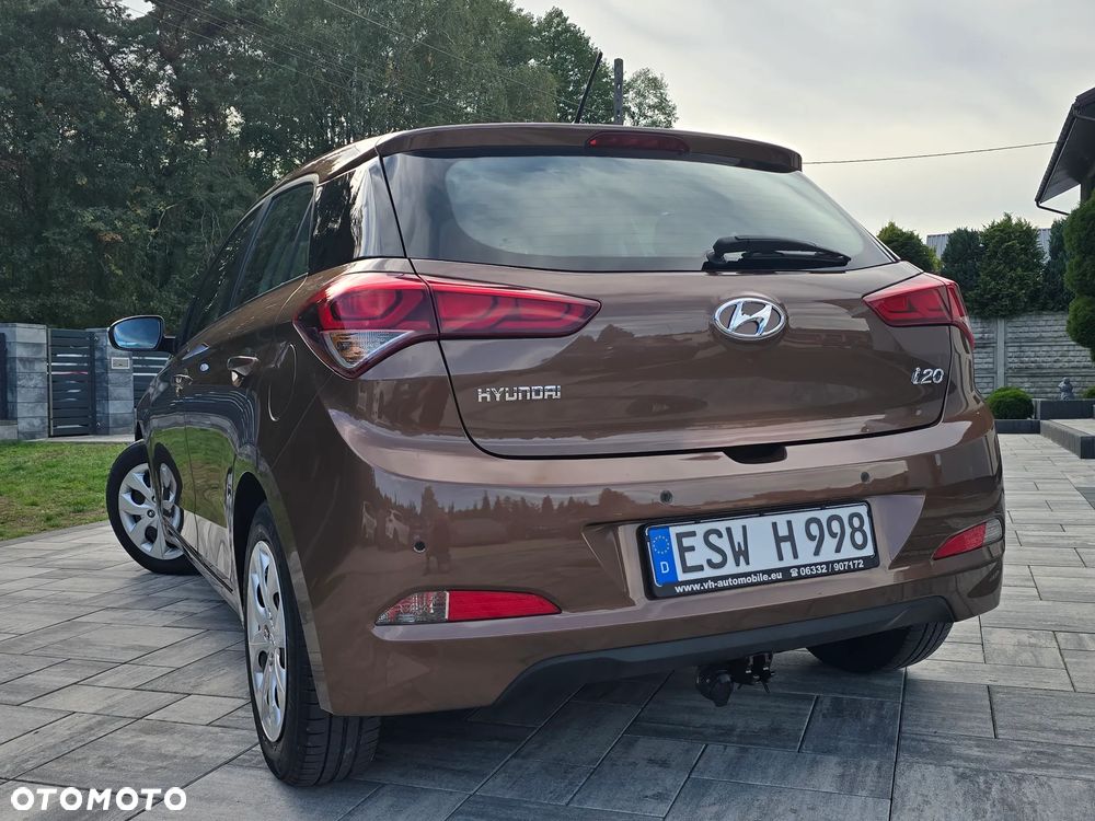 Hyundai i20 1.2 Passion - 13