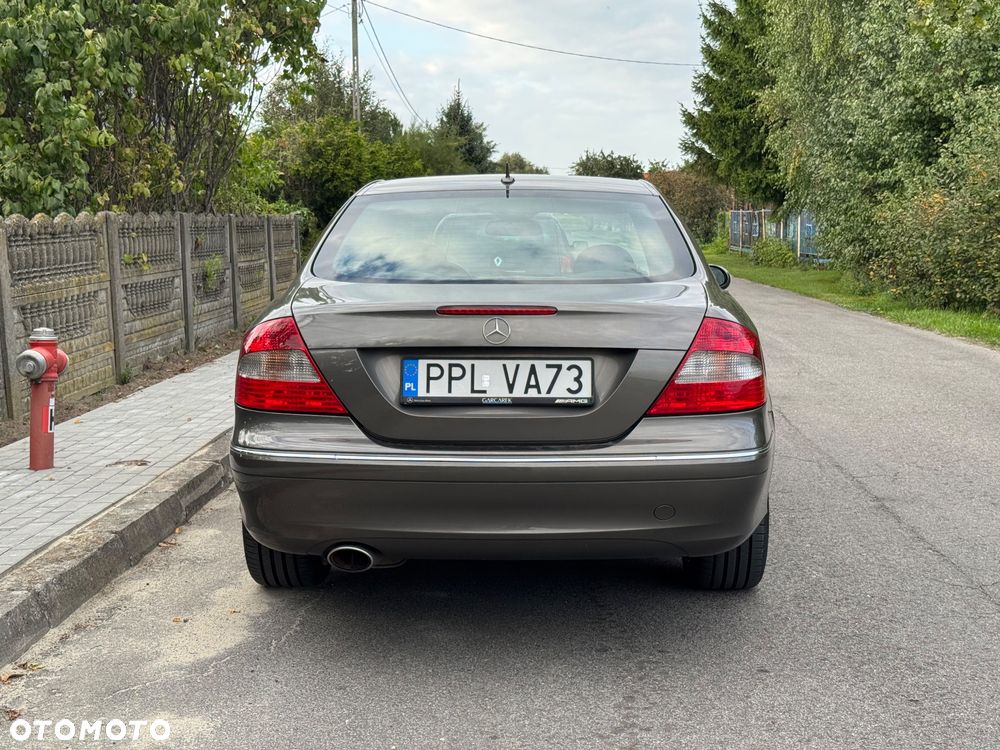 Mercedes-Benz CLK 320 CDI 7G-TRONIC Avantgarde DPF - 2