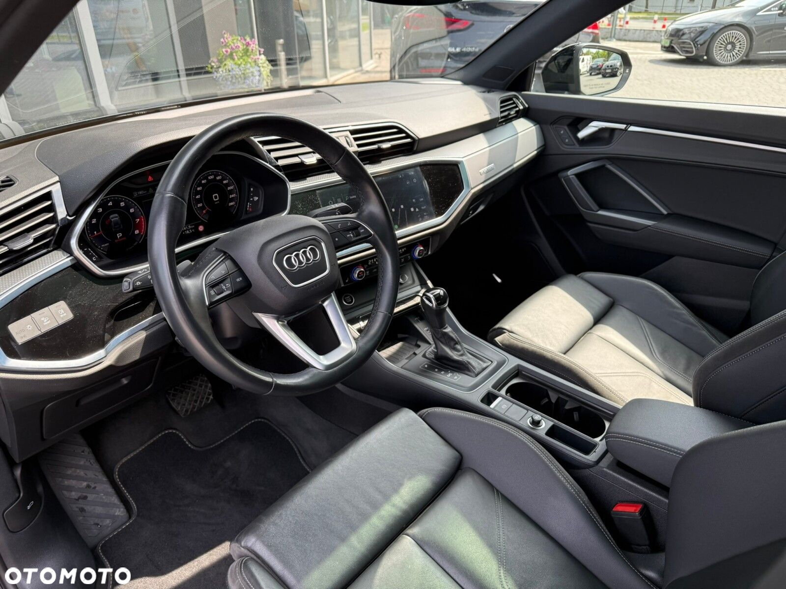 Audi Q3 45 TFSI Quattro S Line S tronic - 4