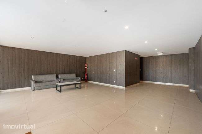 Apartamento T2 para venda na Madalena a 5 minutos da Praia - Grande imagem: 4/23