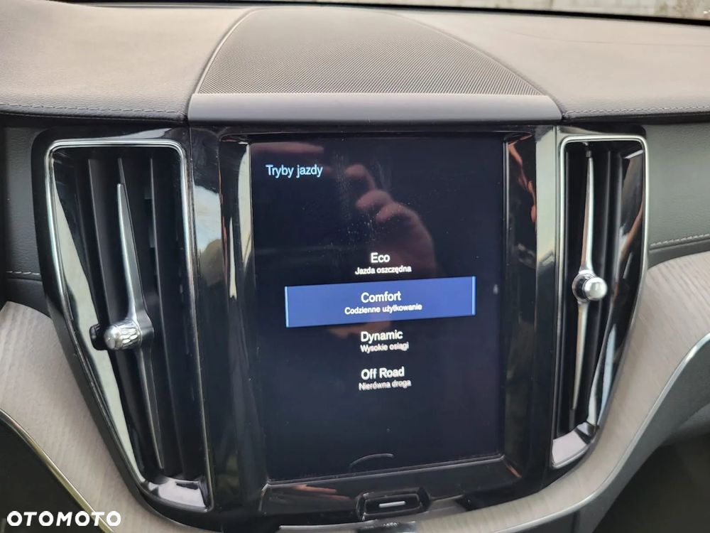 Volvo XC 60 D4 Inscription - 25