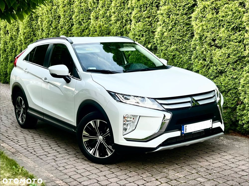 Mitsubishi Eclipse Cross 1.5 T Invite Plus - 1