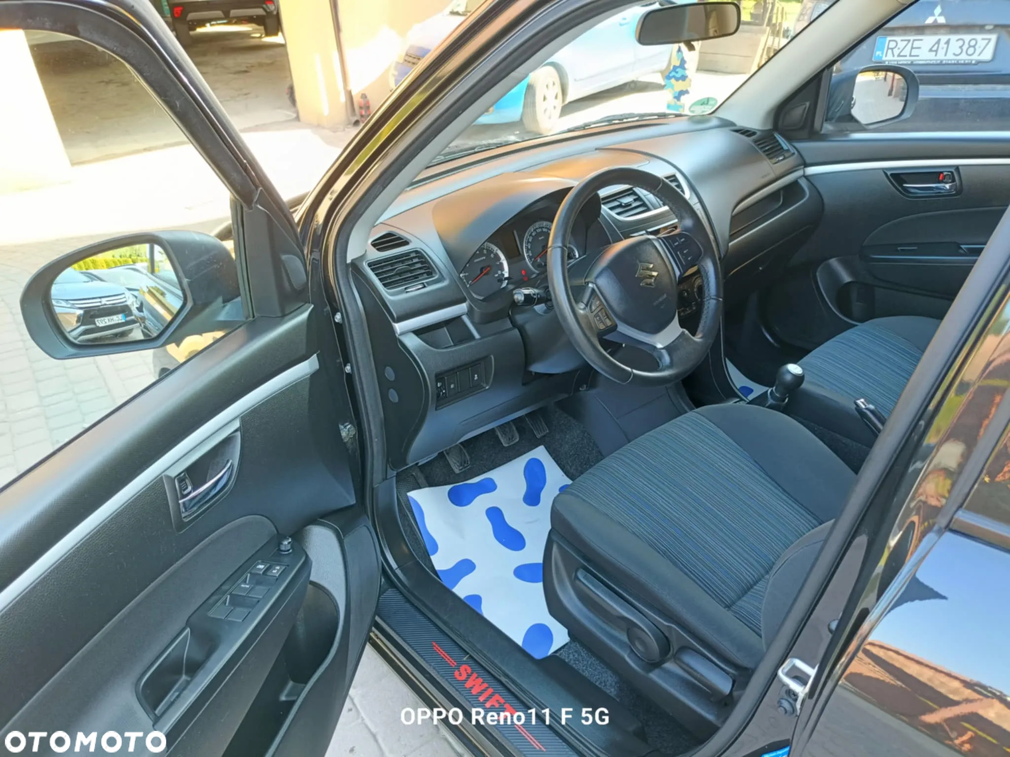 Suzuki Swift 1.2 Club - 11