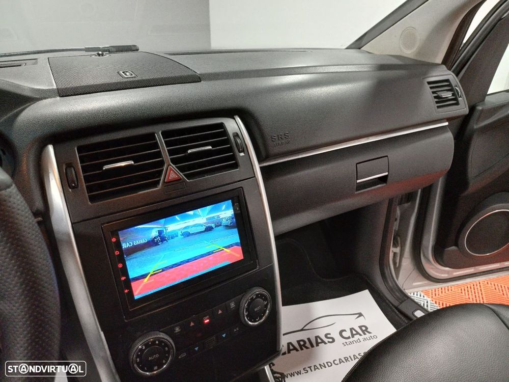 Mercedes-Benz B 180 CDI - 20