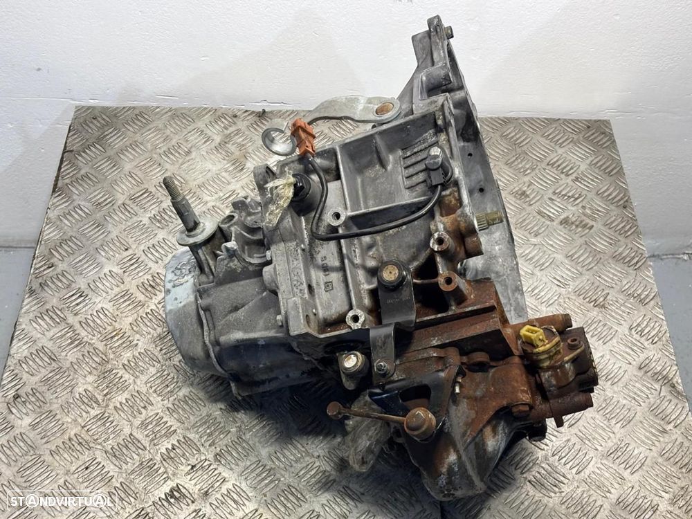 Caixa de velocidades manual PEUGEOT 406 1.8 16V REF. 20TE07 MOTOR LFY - 3