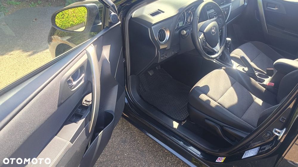 Toyota Auris 1.6 Valvematic Comfort - 17