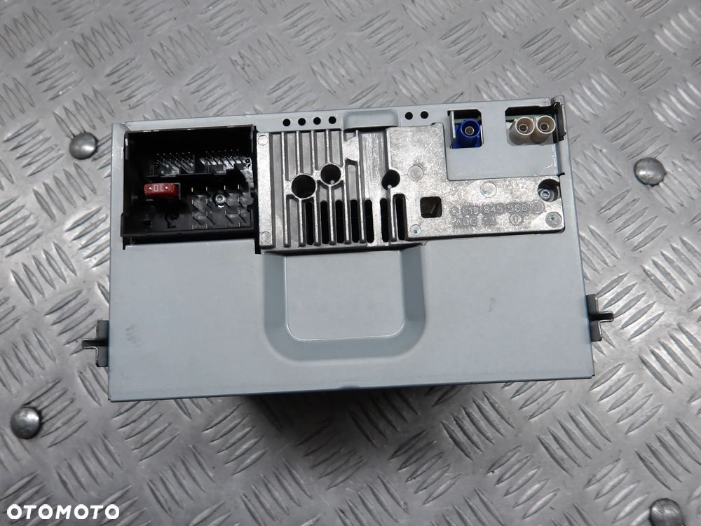 VW GOLF VI KOMBI 08-16 1.6 TDI RADIO 3C0035270B - 5