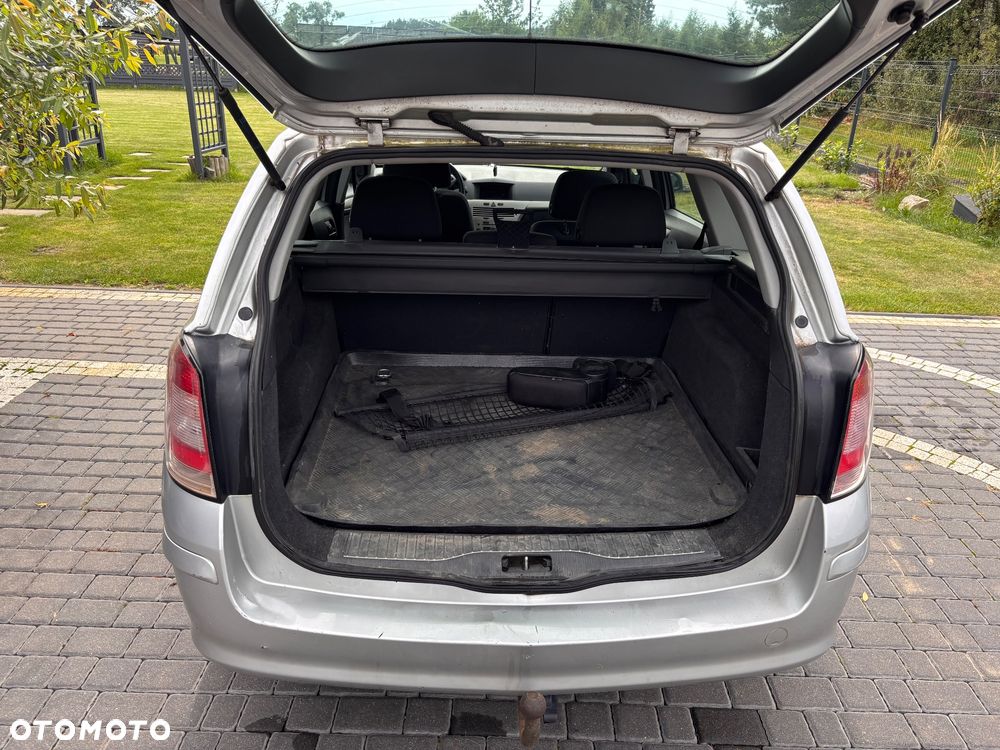 Opel Astra 1.9 CDTI Edition - 11