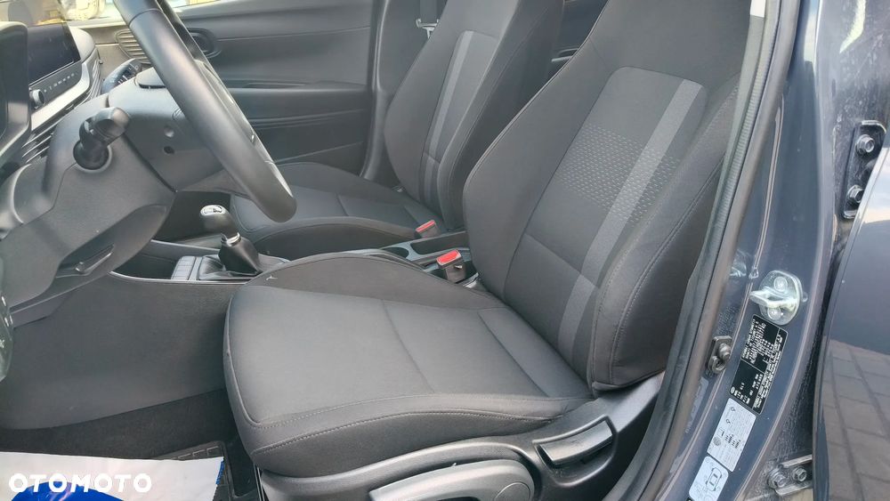 Hyundai i20 1.2 Modern - 11