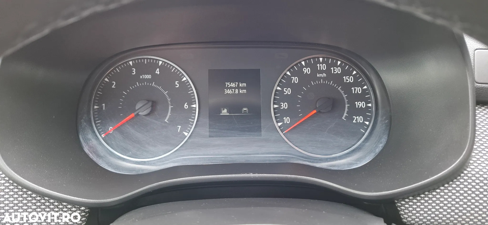 Dacia Logan TCe 90 CVT Comfort - 6