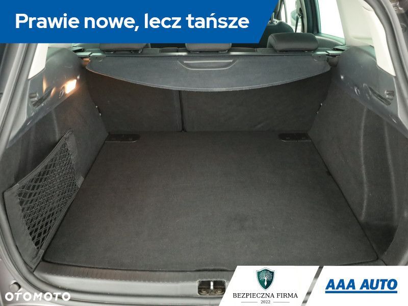 Renault Clio - 12