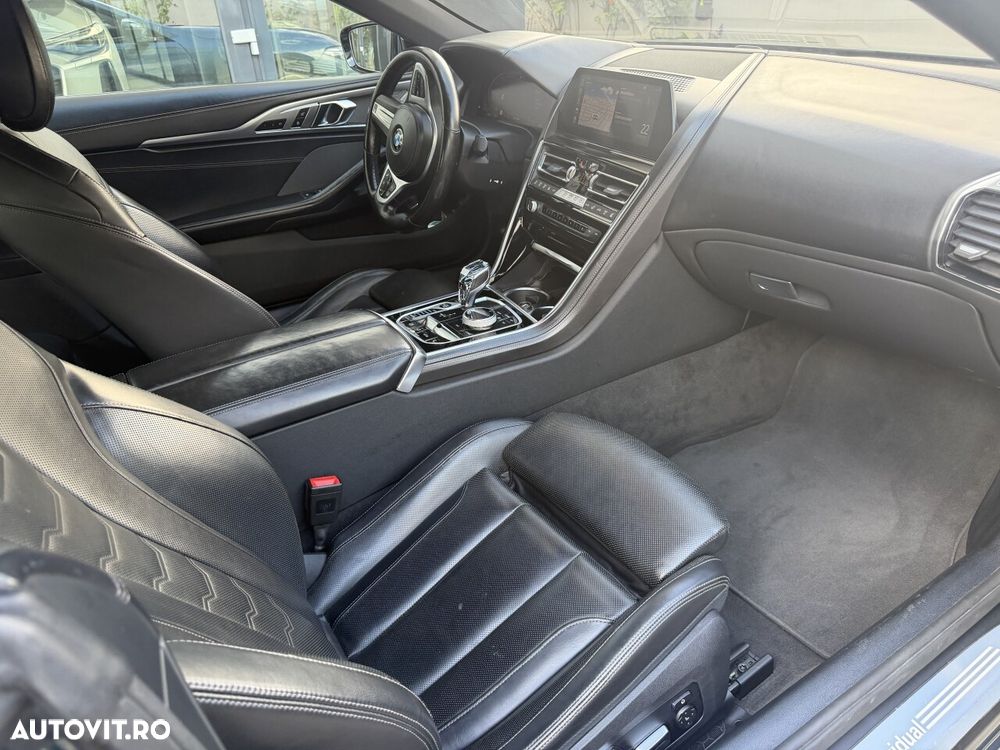 BMW Seria 8 840i xDrive - 28