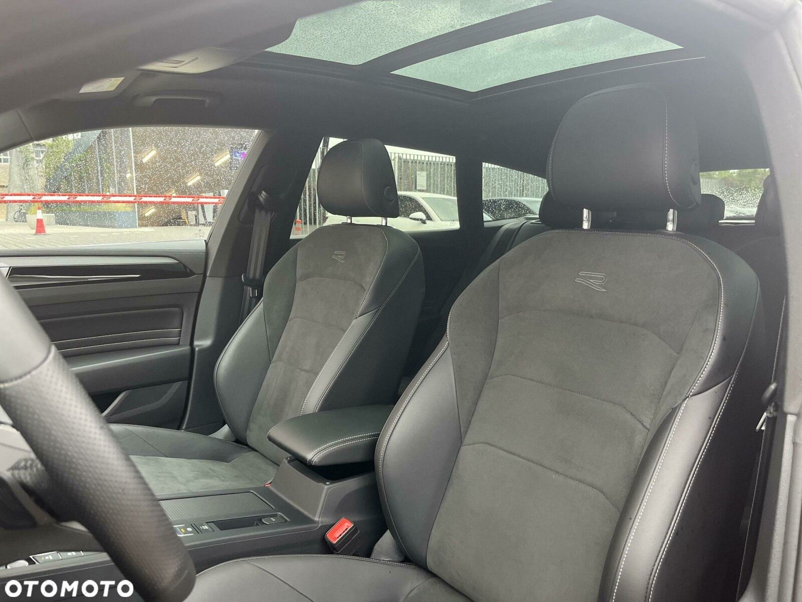 Volkswagen Arteon 2.0 TSI R-Line DSG - 12
