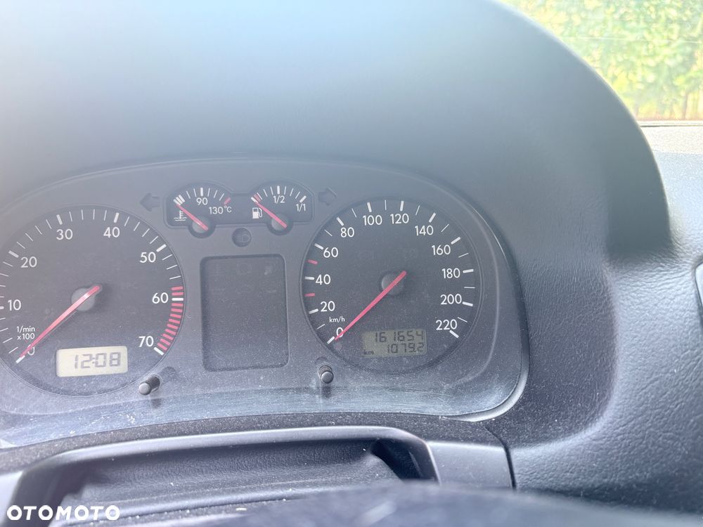 Volkswagen Golf 1.4 Basis - 11