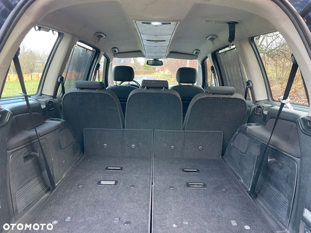 Ford Galaxy 2.0 TDCi DPF Ghia - 20