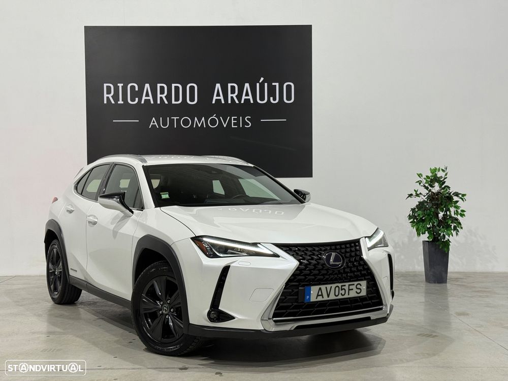 Lexus UX 250h Premium - 5