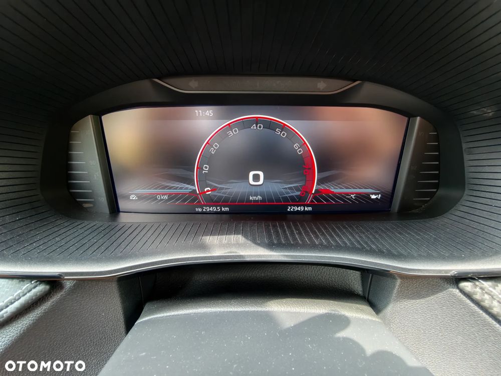Skoda Fabia 1.5 TSI Monte Carlo DSG - 11