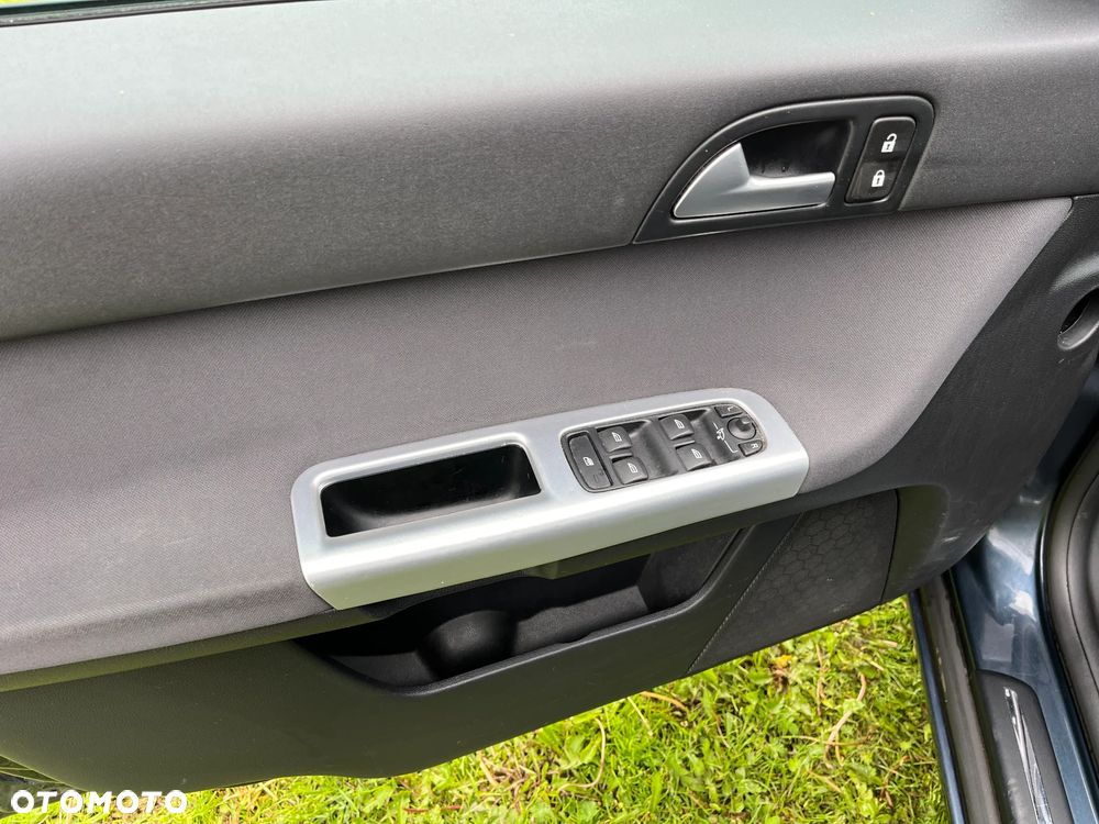 Volvo V50 DPF DRIVe Momentum - 15