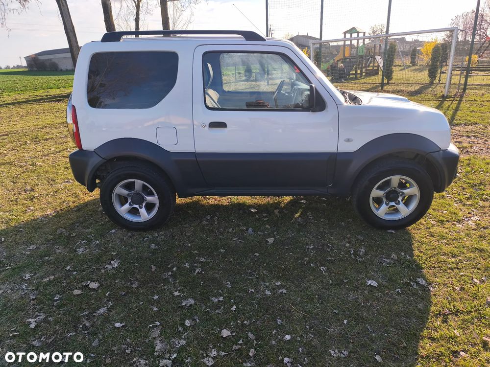 Suzuki Jimny Black&White - 6