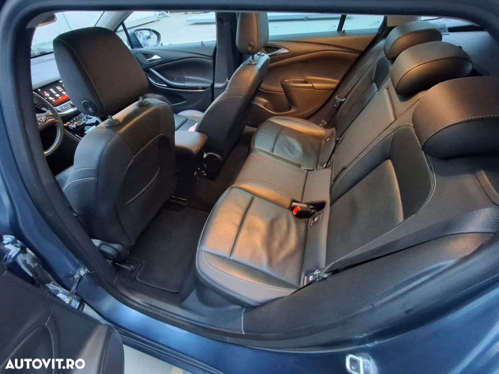 Opel Astra 1.6 D (CDTI) Start/Stop Sports Tourer Innovation - 19