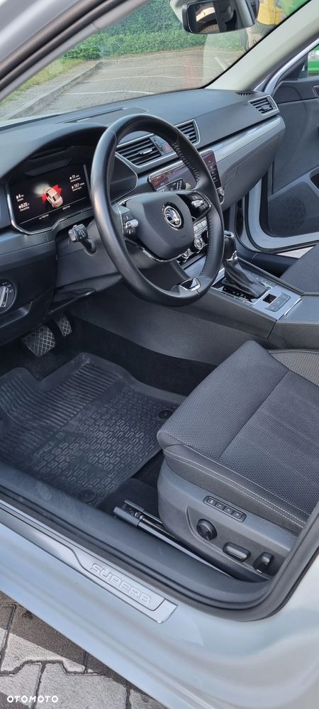 Skoda Superb 2.0 TDI SCR Style DSG - 7