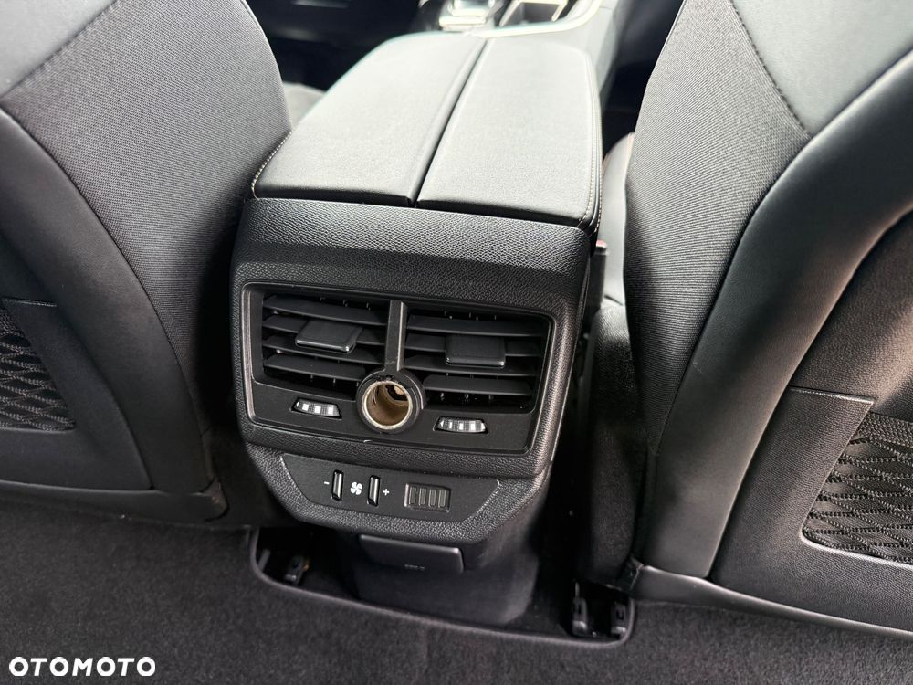 Peugeot 5008 BlueHDi 180 EAT8 GT - 19