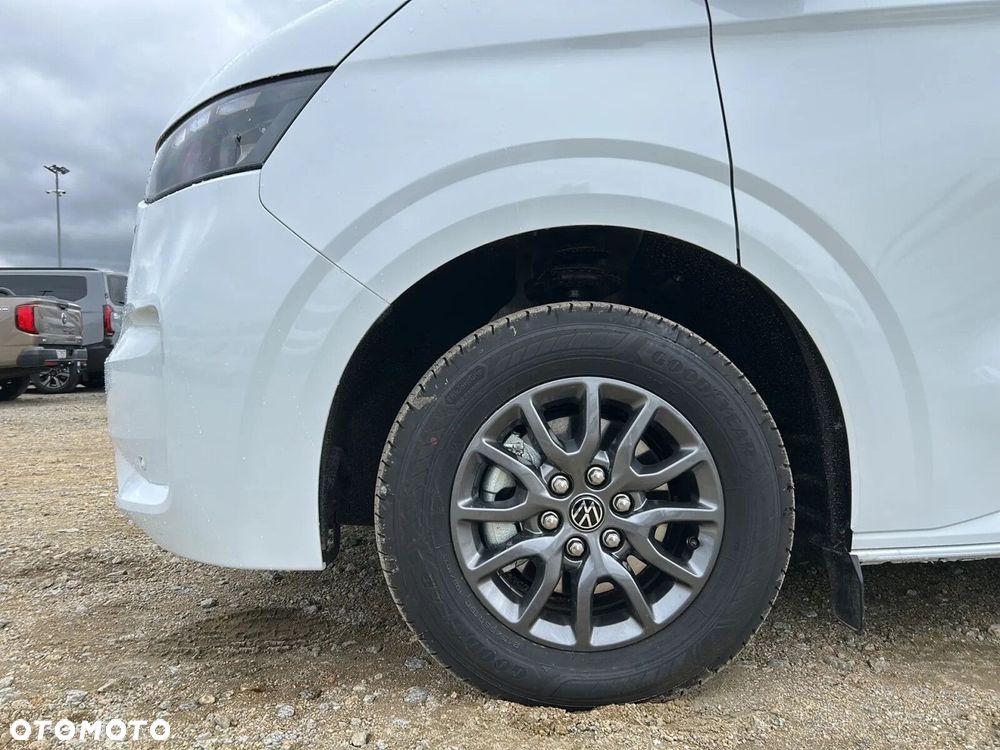 Volkswagen Caravelle - 35