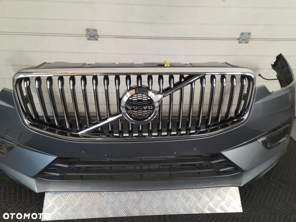 Zderzak przód kompletny inscription kol.714 sprysk 4pdc Volvo XC60 II 19r - 3
