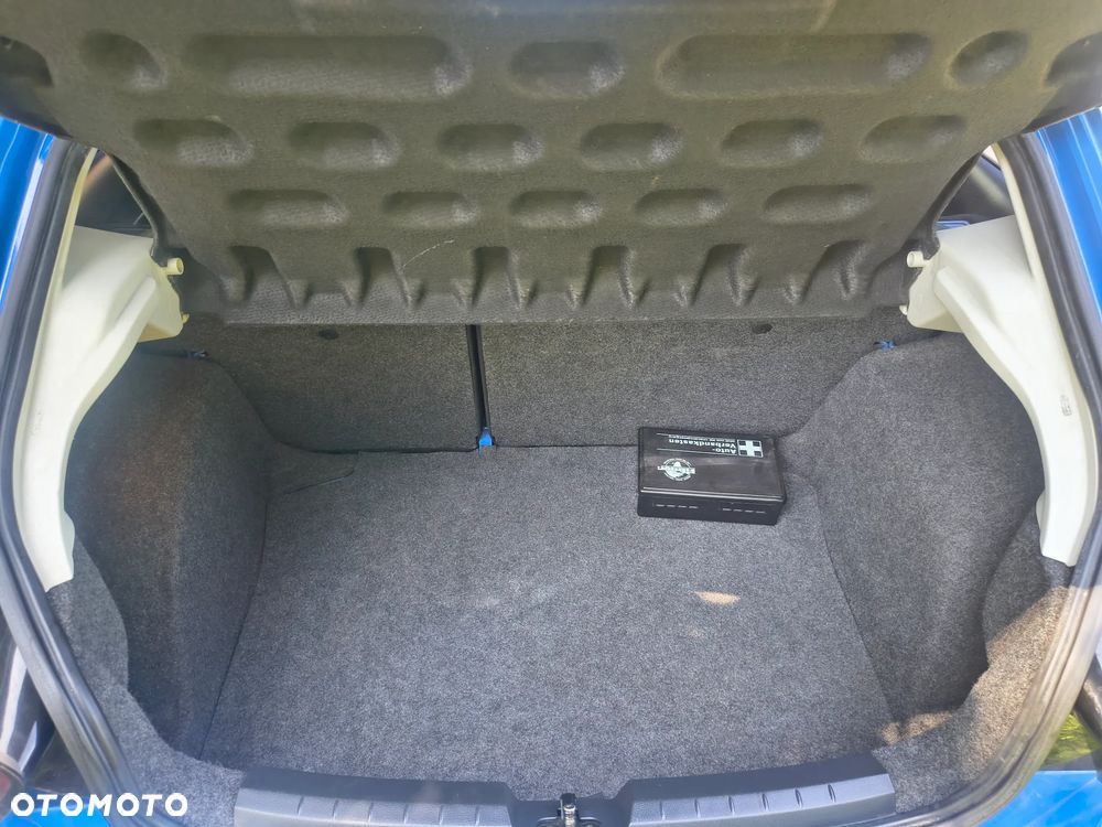 Seat Ibiza SC 1.4 16V Sport - 19