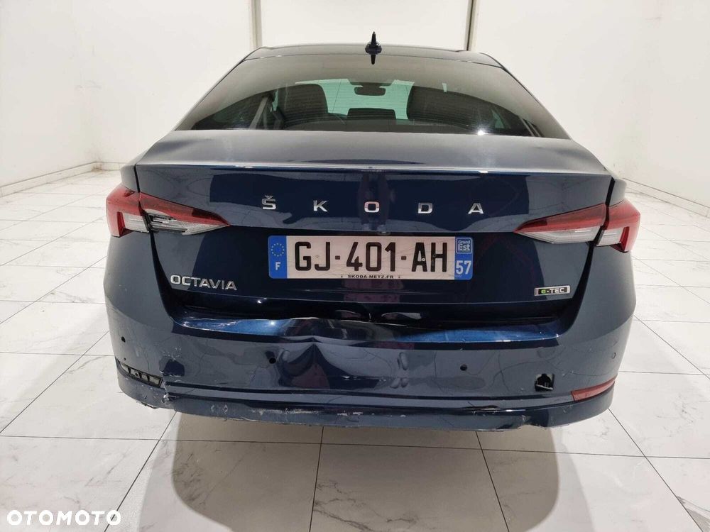 Skoda Octavia - 4