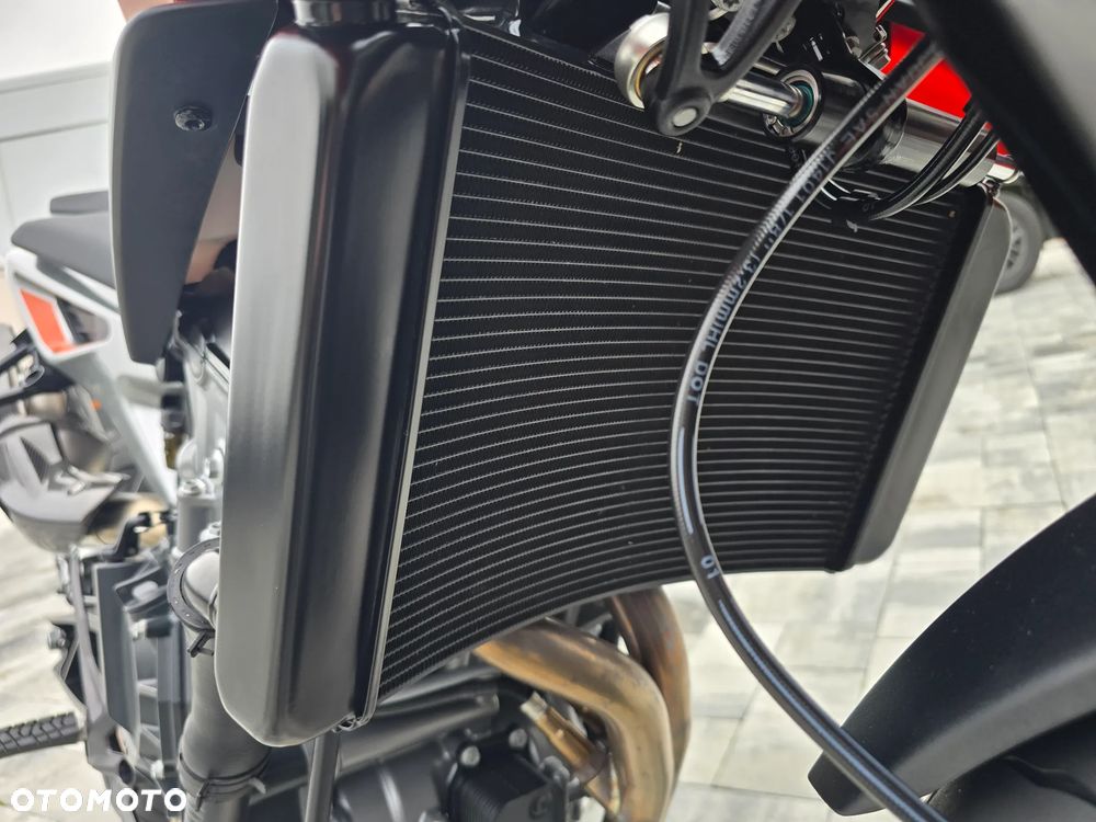 KTM Duke 790 - 31