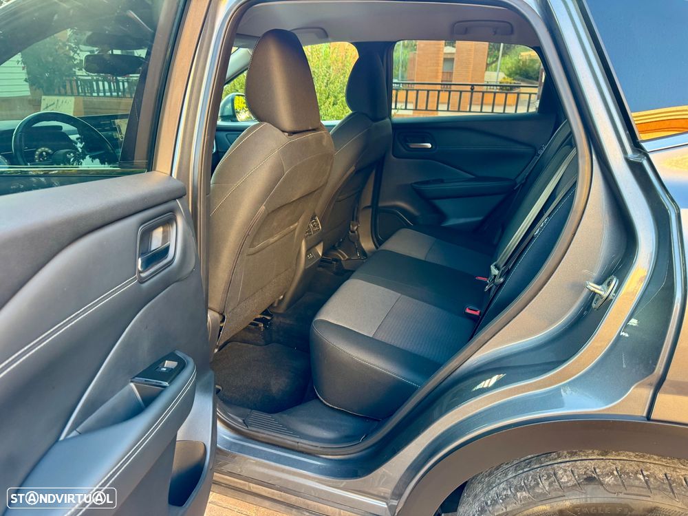 Nissan Qashqai 1.3 DIG-T N-Connecta J18 Led - 14