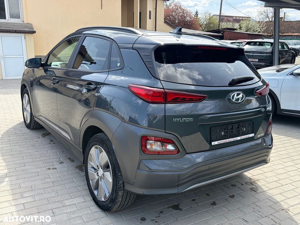 Hyundai KONA Business - 3