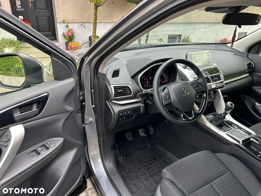 Mitsubishi Eclipse Cross 1.5 T-MIVEC (ClearTec) 2WD Active - 9