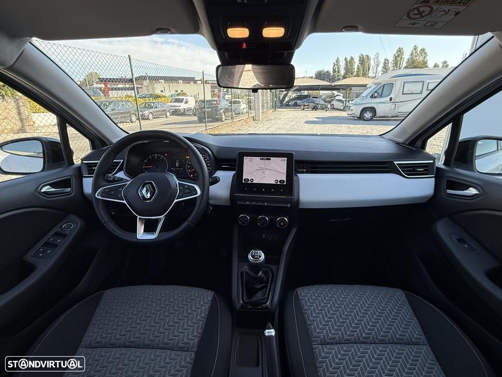 Renault Clio 1.0 TCe Evolution Bi-Fuel - 33