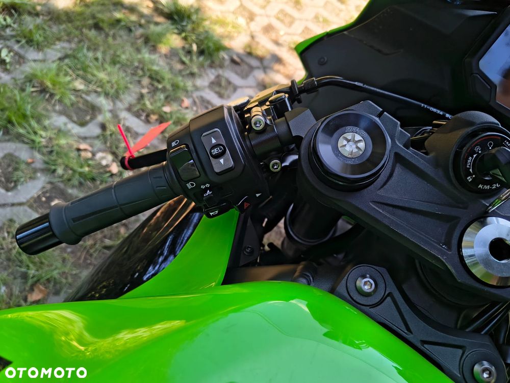 Kawasaki ZX - 29