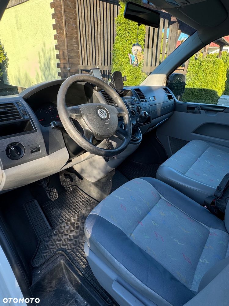 Volkswagen T5 - 3