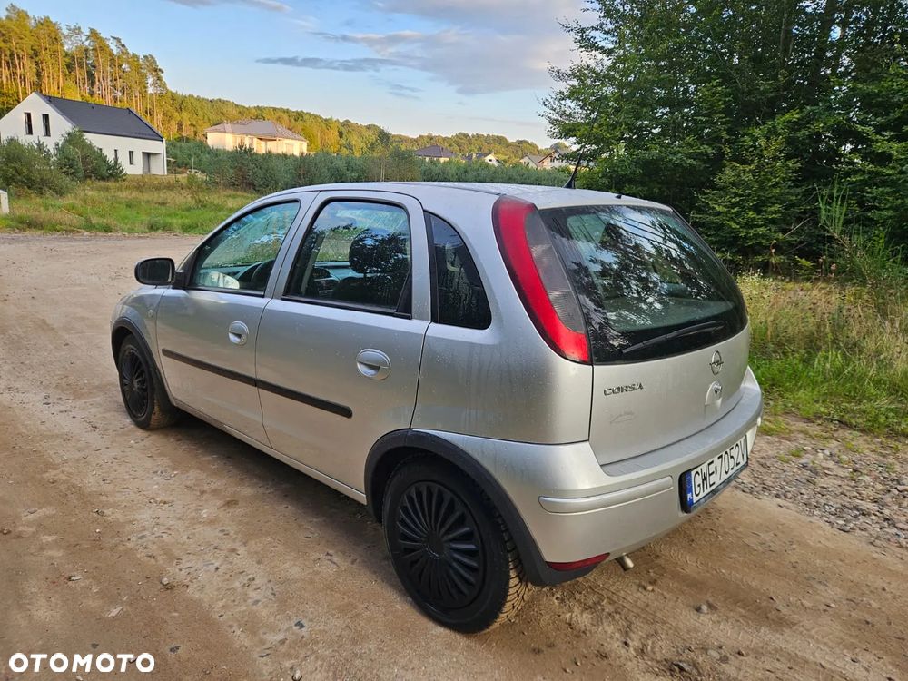 Opel Corsa - 3