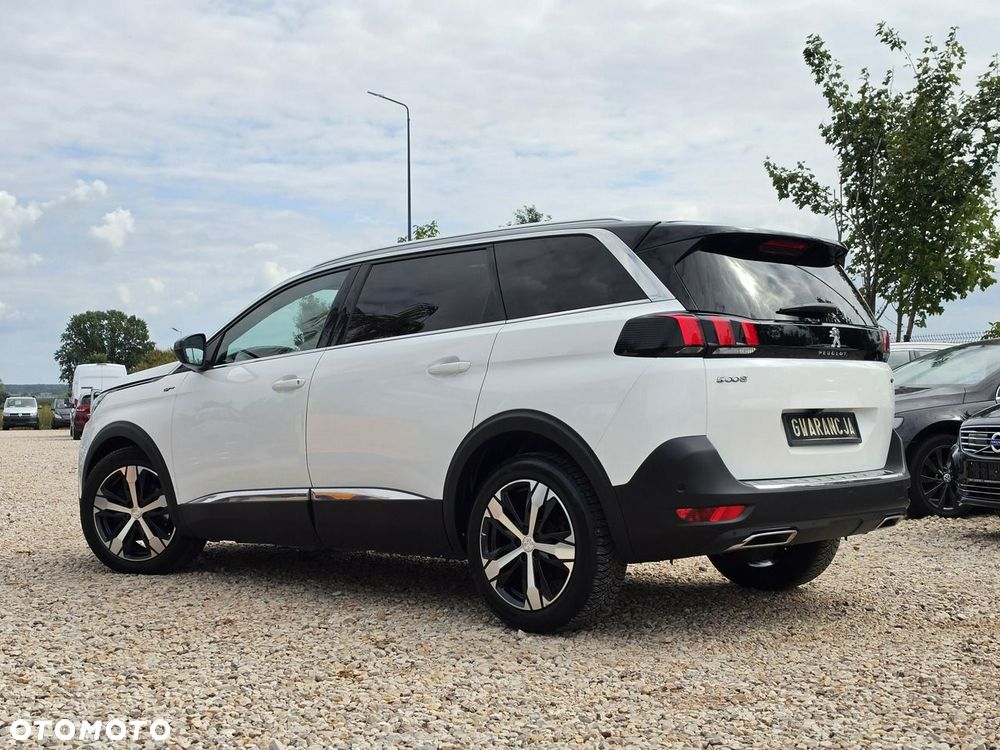 Peugeot 5008 - 9