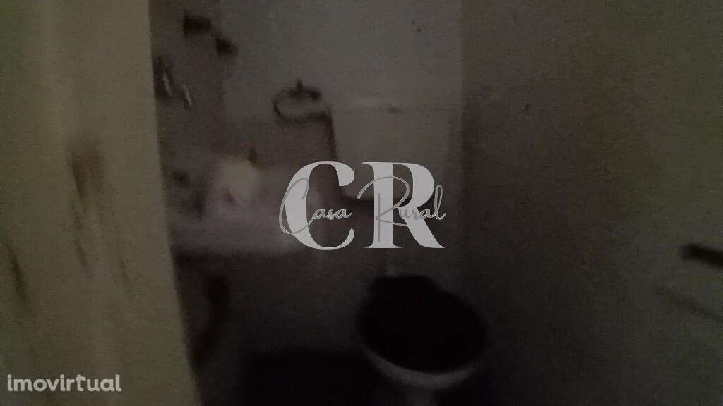 Fantástica moradia renovada com logradouro e terreno em Figueiró dos V - Grande imagem: 5/33