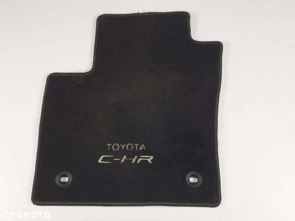 Dywaniki Wycieraczki Welurowe TOYOTA C HR od 19 r - 7
