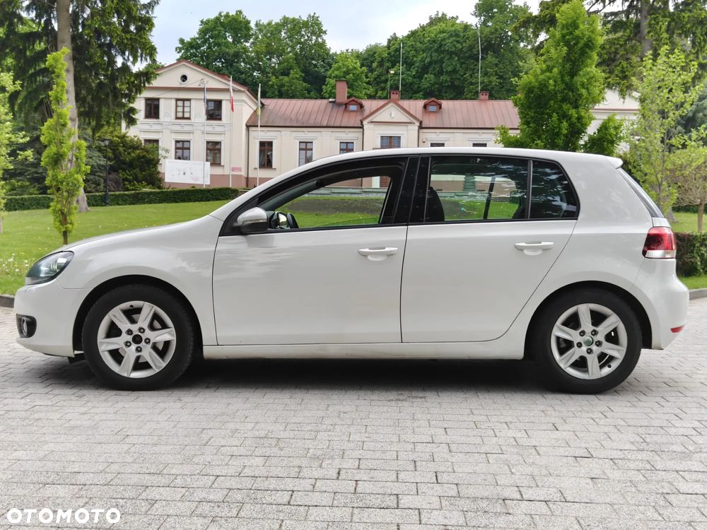 Volkswagen Golf 1.6 TDI DPF BlueMotion Technology Team - 5