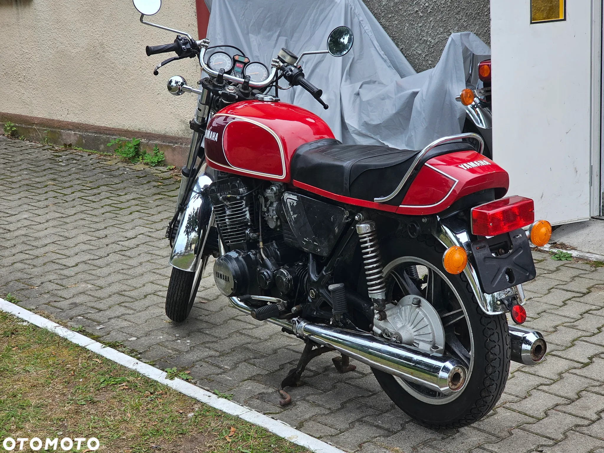 Yamaha XS - 6