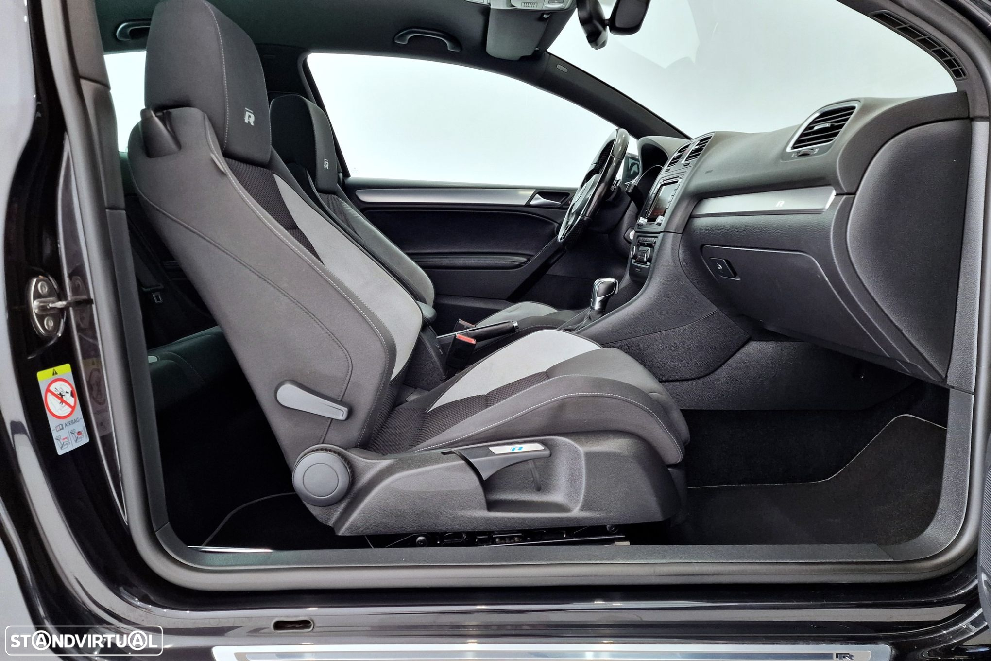VW Golf 2.0 TSi R20 DSG - 11