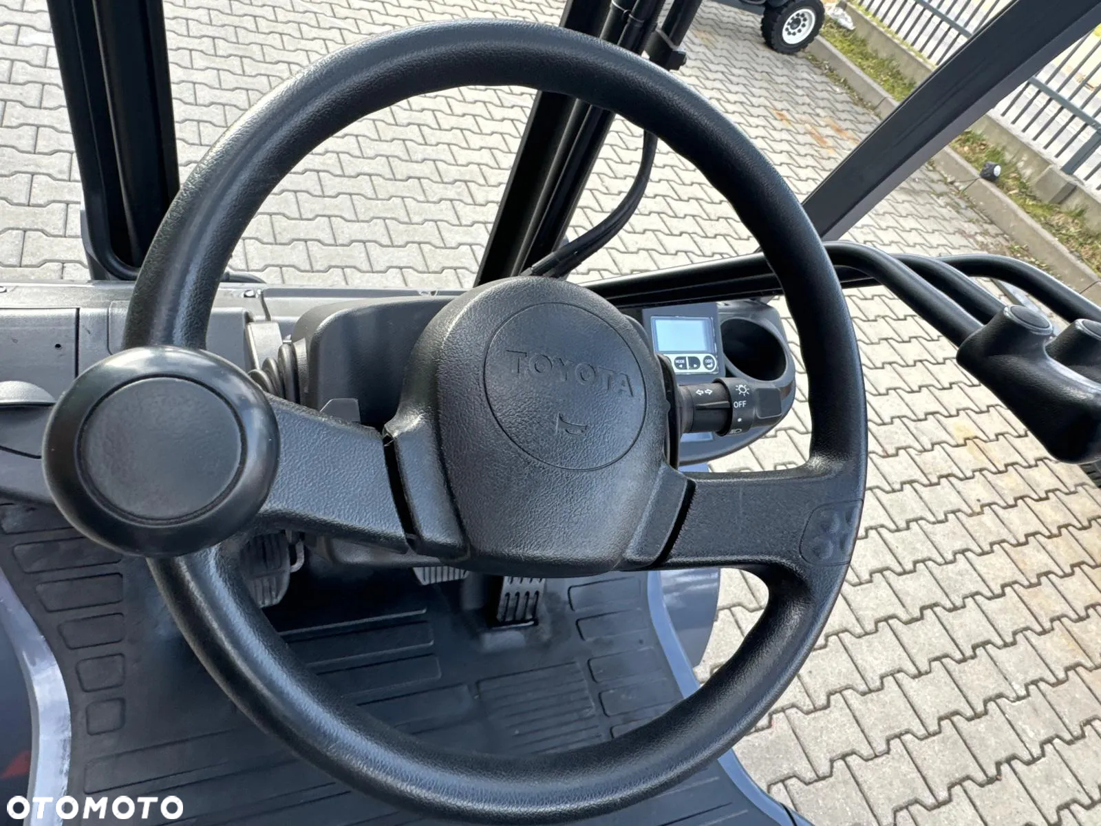Toyota Toyota 02-8FGF25 / TRIPLEX 4300 mm / LPG / Jak nowa / 2018 rok - 22