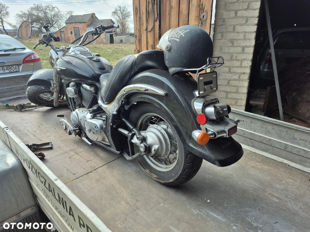 Suzuki Boulevard - 2