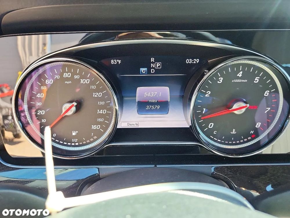 Mercedes-Benz Klasa E 300 9G-TRONIC AMG Line - 11