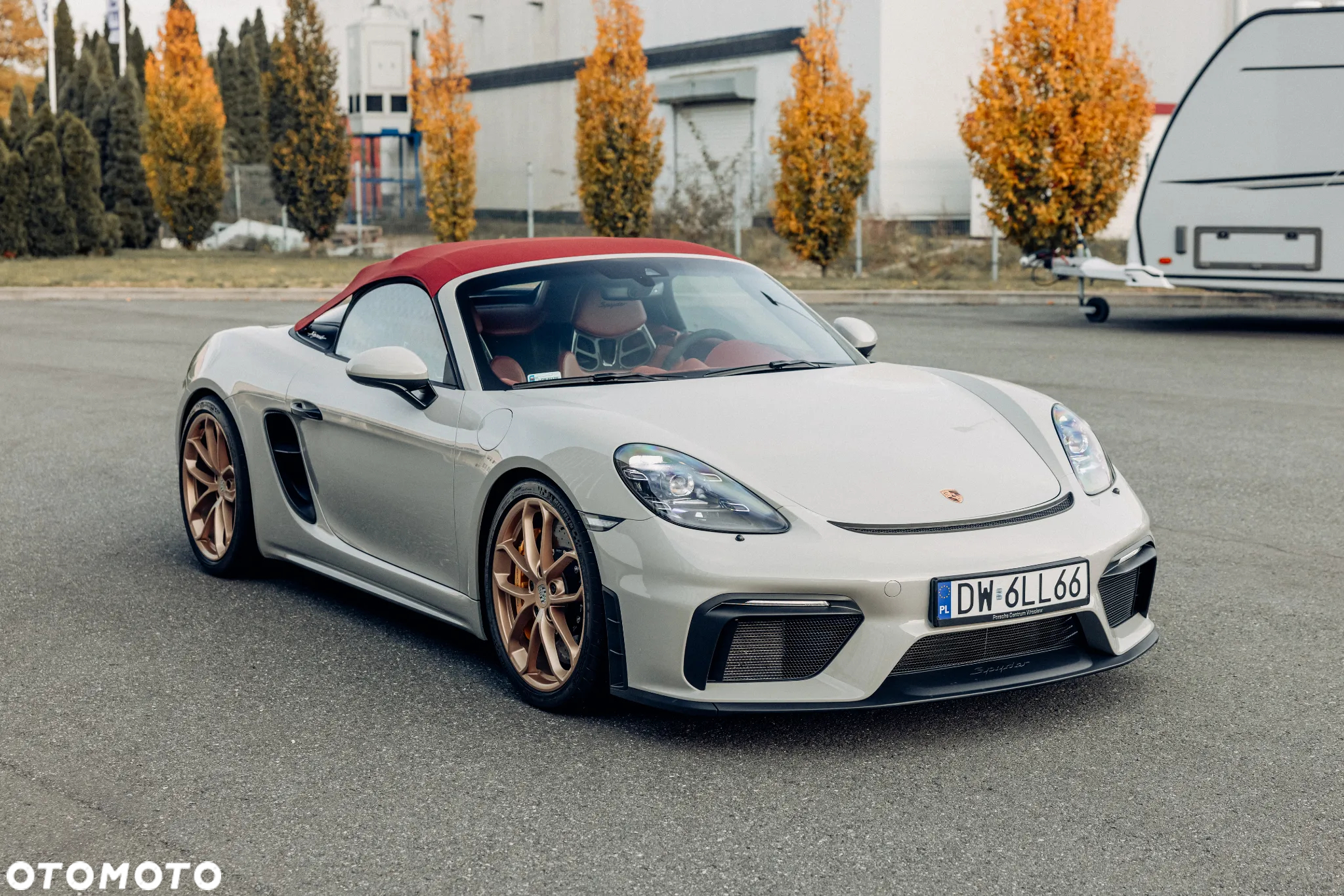 Porsche 718 Spyder - 19